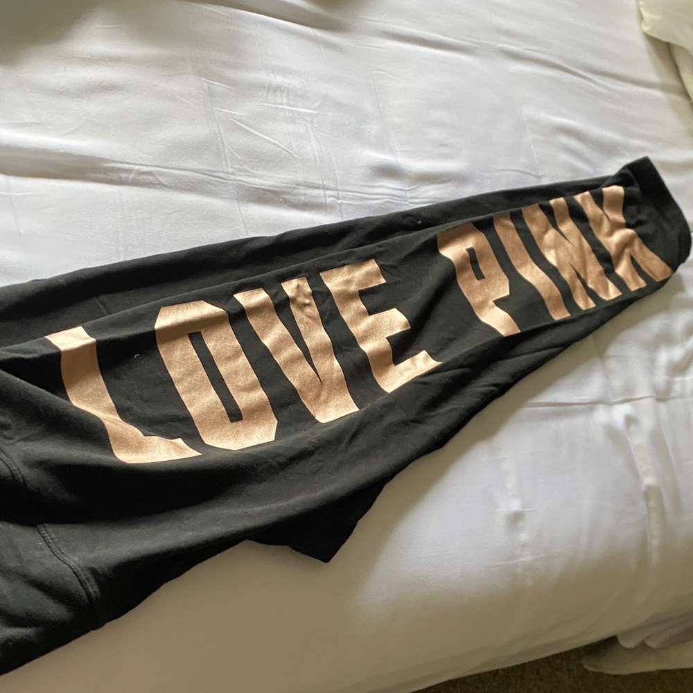 Black Leggings with Love Pink Graphic